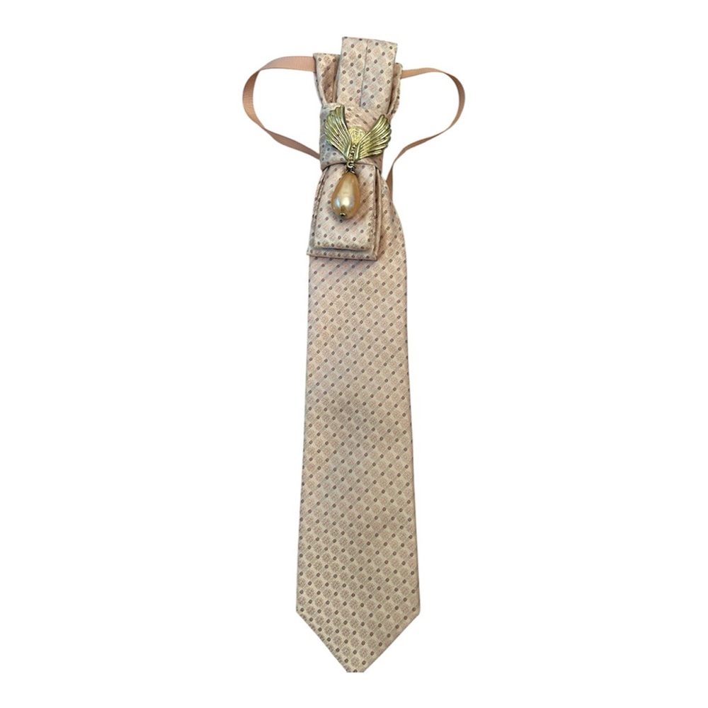 Calvin Klein Pink Tie with Gold Details